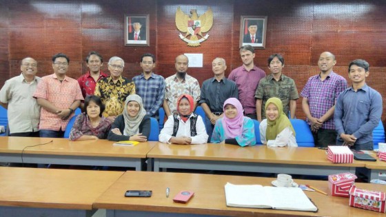 Members of the Indonesia Forum for Threatened Trees